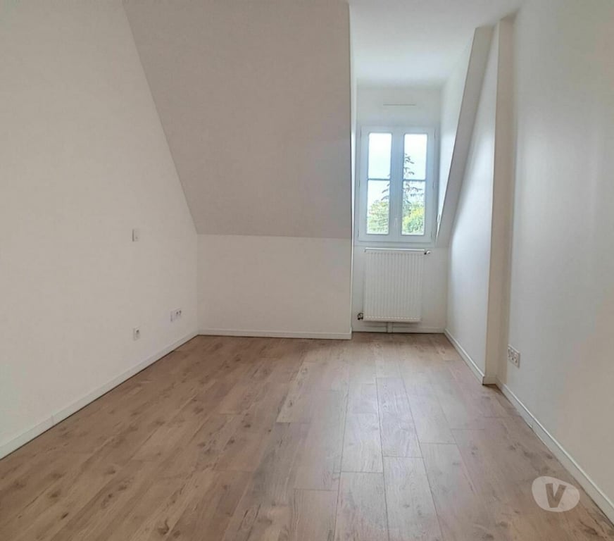 Location appartement Oise Crepy en Valois - 60800 - Photos Vivastreet Appartement 5 pièces 115 m² 60800 Crépy-en-Valois