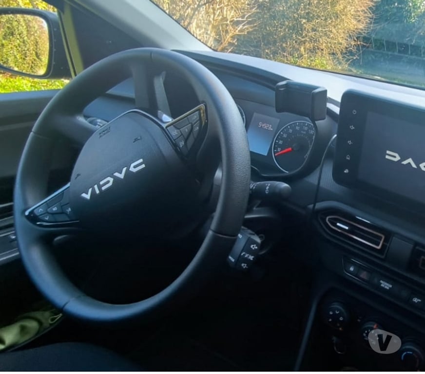 Voiture d'occasion Ille-et-Vilaine Rennes - Photos Vivastreet Dacia Sandero Stepway 1.0 TCe 90 – 2023 – 65 200 km