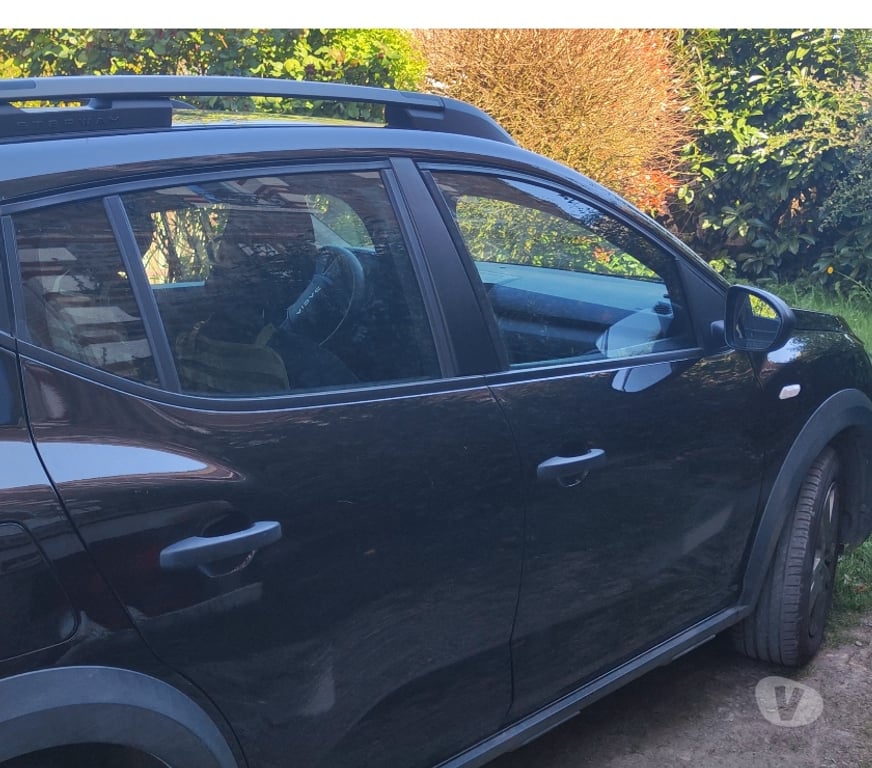 Voiture d'occasion Ille-et-Vilaine Rennes - Photos Vivastreet Dacia Sandero Stepway 1.0 TCe 90 – 2023 – 65 200 km
