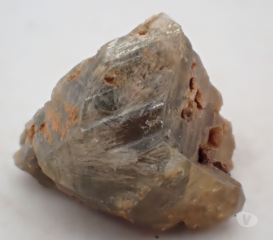 Collection Meurthe-et-Moselle Bertrichamps - 54120 - Photos Vivastreet Spinelle brut , Madagascar 4gr 16 x 16 x 14 mm