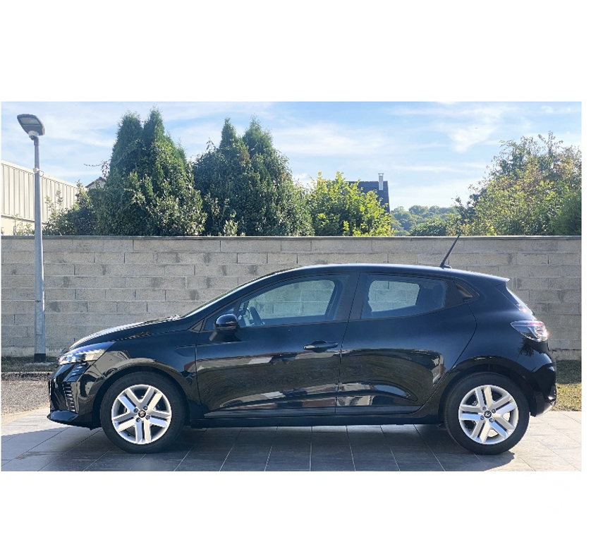 Voiture d'occasion Oise Nogent sur Oise - 60180 - Photos Vivastreet RENAULT CLIO V 90 CH GSR2 EVOLUTION 8300KM AN 2024