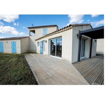 Locations maison La Verdiere Var - Photos Vivastreet Maison 6 pièces 144 m² 83560 La Verdière