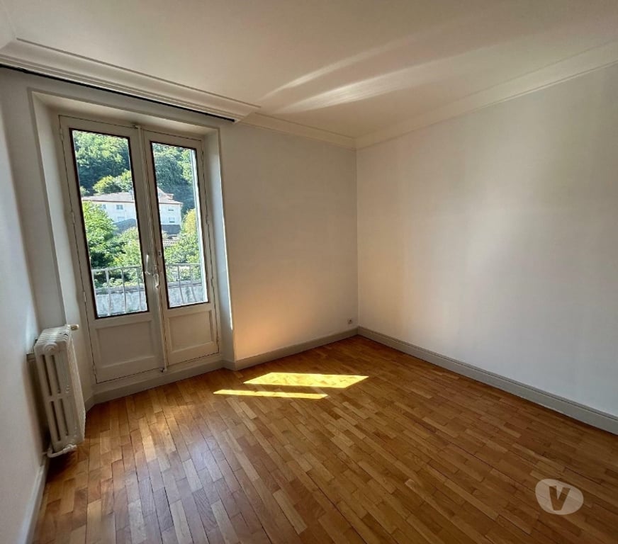 Location maison Isère Eybens - 38320 - Photos Vivastreet Maison 5 pièces 136 m² 38320 Eybens