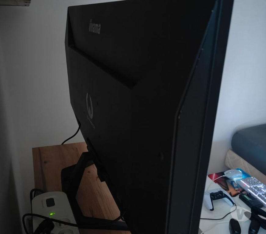 Informatique Haute-Saône Vesoul - 70000 - Photos Vivastreet Écran 4K 144Hz Iiyama G4380UHSU B1 Très Bon État