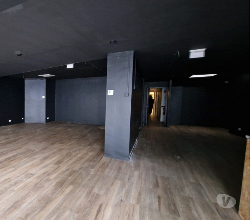 Fond de Commerce a vendre Seine-et-Marne Melun - 77000 - Photos Vivastreet Local commercial emplacement premium