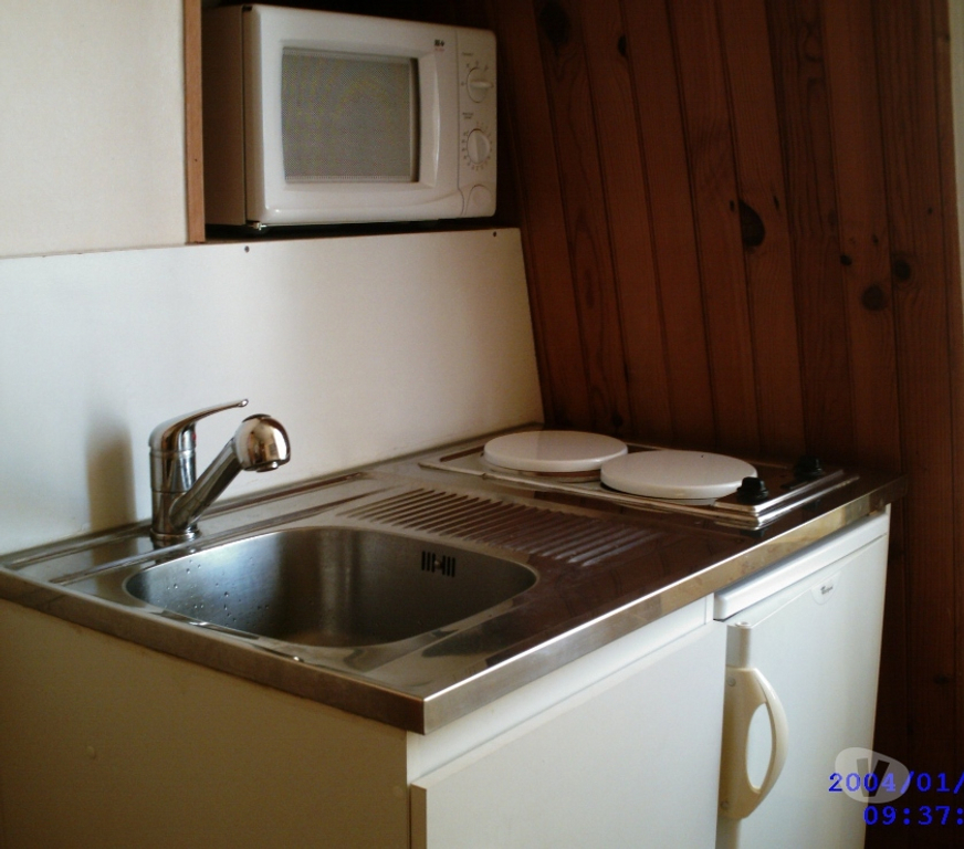 Appartement meublé Paris Paris 14ème ardt - 75014 - Photos Vivastreet CHAMBRE DE BONNE
