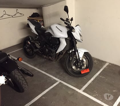Location parking & garage Paris 17ème ardt Paris - Photos Vivastreet Parking box pour moto scooter Paris 17 Ternes-Maillot
