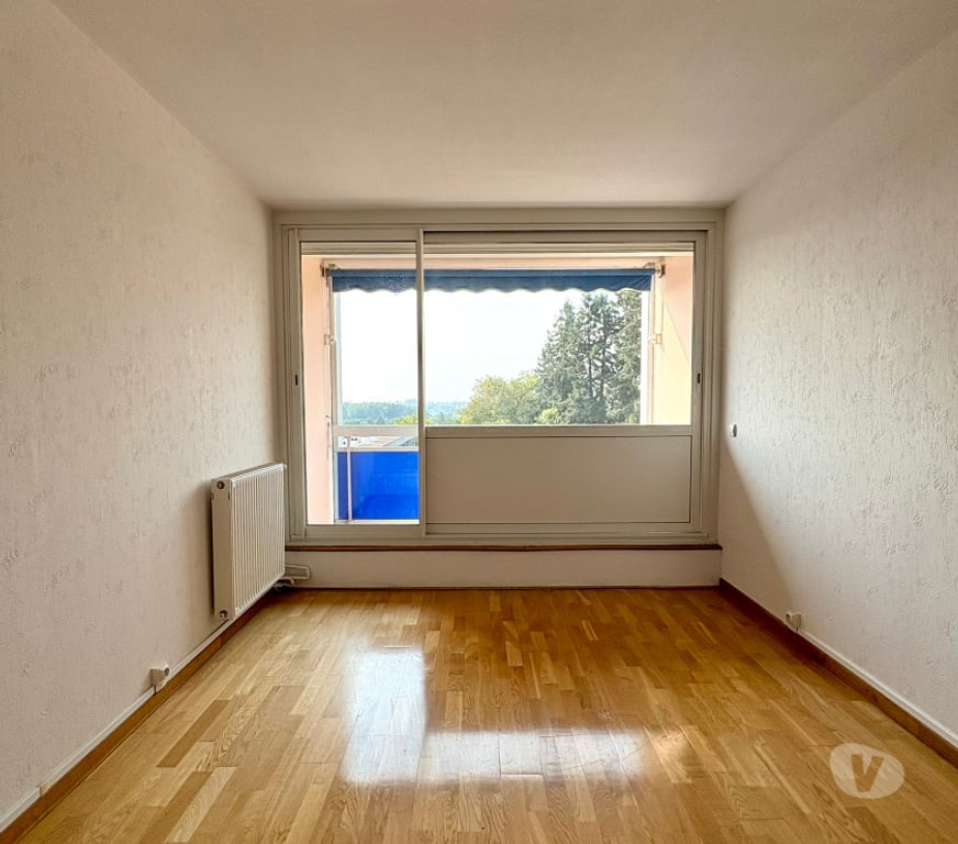 Appartements à vendre Gironde Blanquefort - 33290 - Photos Vivastreet Bel appartement 80m2 3 chambres balcons cave stationnements