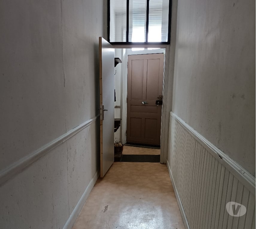 Vente Maison Puy-de-Dôme Giat - 63620 - Photos Vivastreet Maison à rénover entièrement