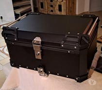 TOP CASE EVO ADVENTURE 65 Litres pour 2 casques intégraux