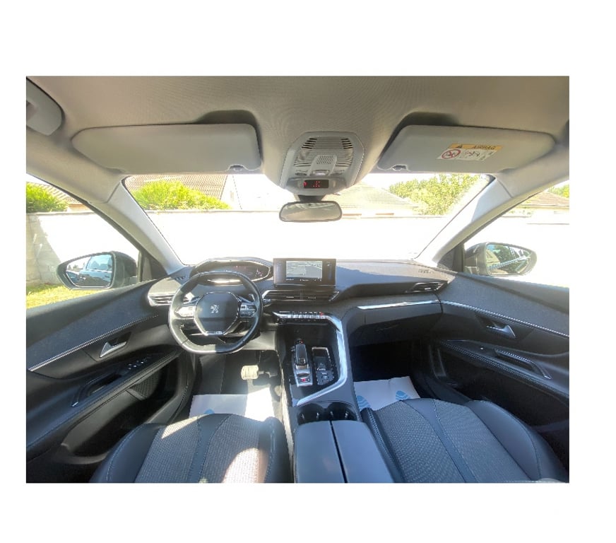 Voiture d'occasion Oise Nogent sur Oise - 60180 - Photos Vivastreet PEUGEOT 5008 ALLURE PACK 130CH ESSENCE EAT8 AN11 2022 7PL