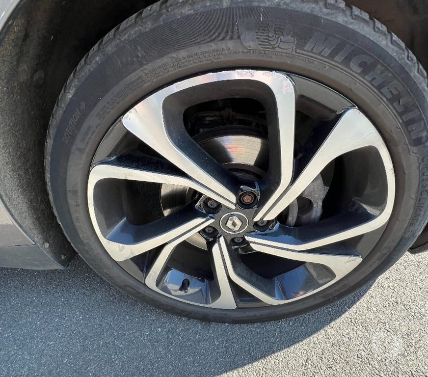 Voiture d'occasion Ille-et-Vilaine Rennes - Photos Vivastreet Renault Scénic IV Intens – Diesel – 115 cv – 2019