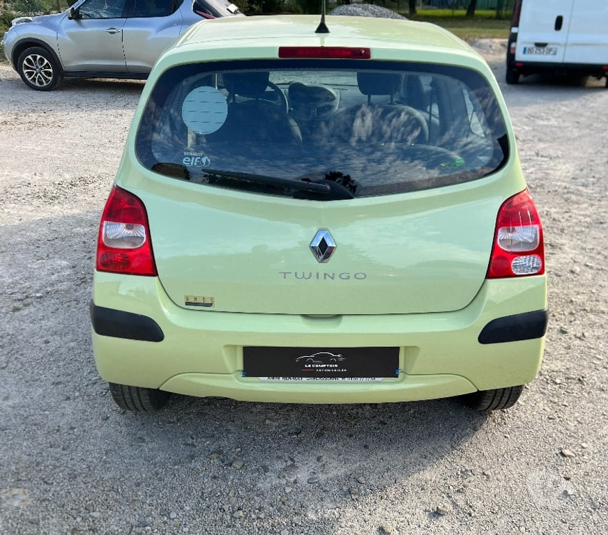 Voiture d'occasion Ille-et-Vilaine Rennes - Photos Vivastreet Renault Twingo 1.2 Essence – 2009 – 142 891 kms