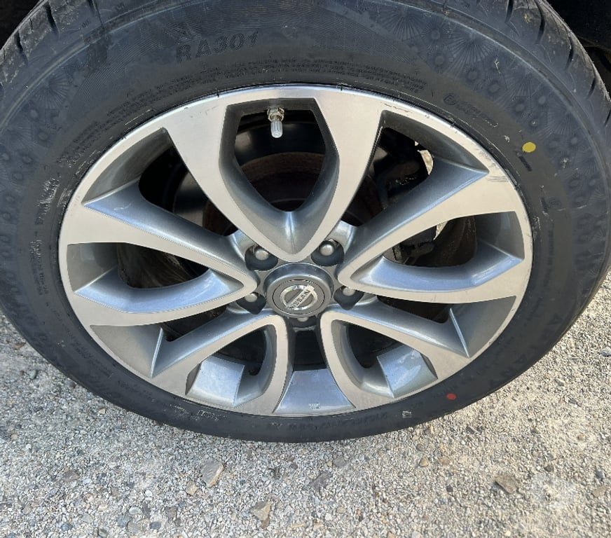 Voiture d'occasion Ille-et-Vilaine Rennes - Photos Vivastreet Nissan Juke 2015 Connect Edition – 128 608 kms