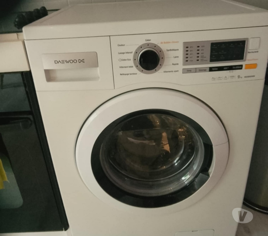 Electroménager occasion Charente Chavenat - 16320 - Photos Vivastreet Lave linge hublot 9kg