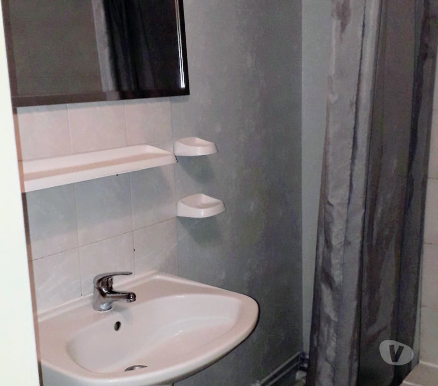 Location appartement Seine-et-Marne Combs la Ville - 77380 - Photos Vivastreet STUDIO A LOUER COMBS LA VILLE