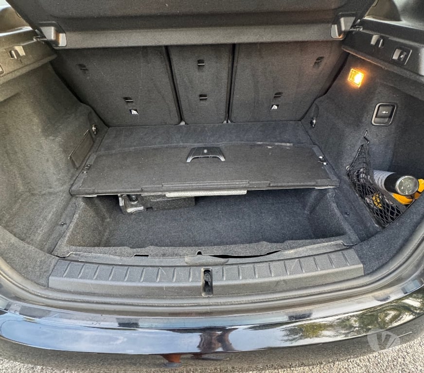 Voiture d'occasion Alpes-Maritimes Cannes - 06400 - Photos Vivastreet BMW Série 2 Active Tourer 214d 95ch Lounge