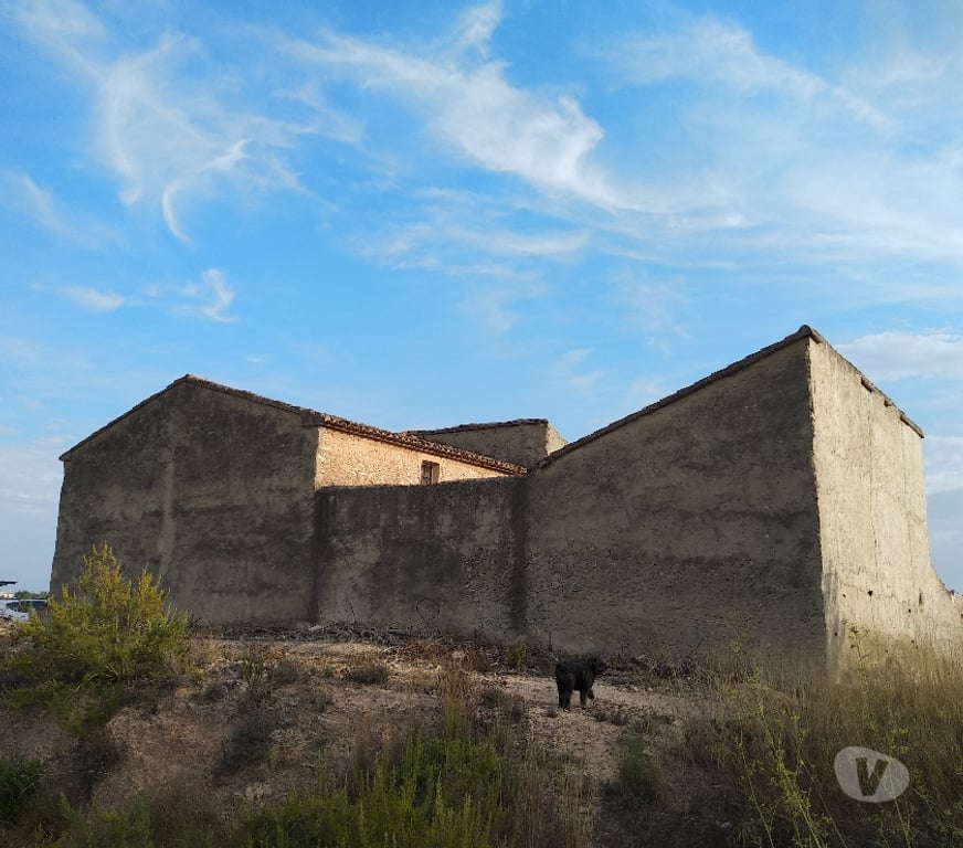 Vente Terres Agricoles Espagne - Photos Vivastreet Maison à réformer au milieu des champs irrigués et secs
