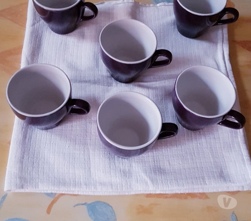 Ameublement & art de la table Nord Croix - 59170 - Photos Vivastreet A SAISIR - Lot Tasses De Café Céramique Verni Violet