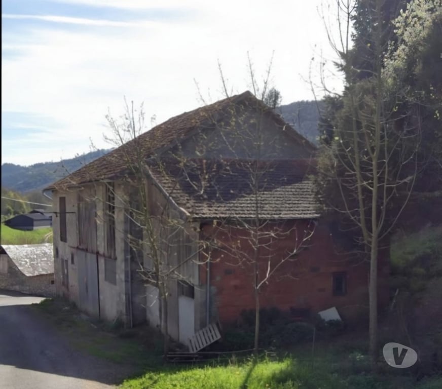 Vente Maison Ariège Moulis - 09200 - Photos Vivastreet Grande grange en pierre – 400 m² + terrain 2 366 m²