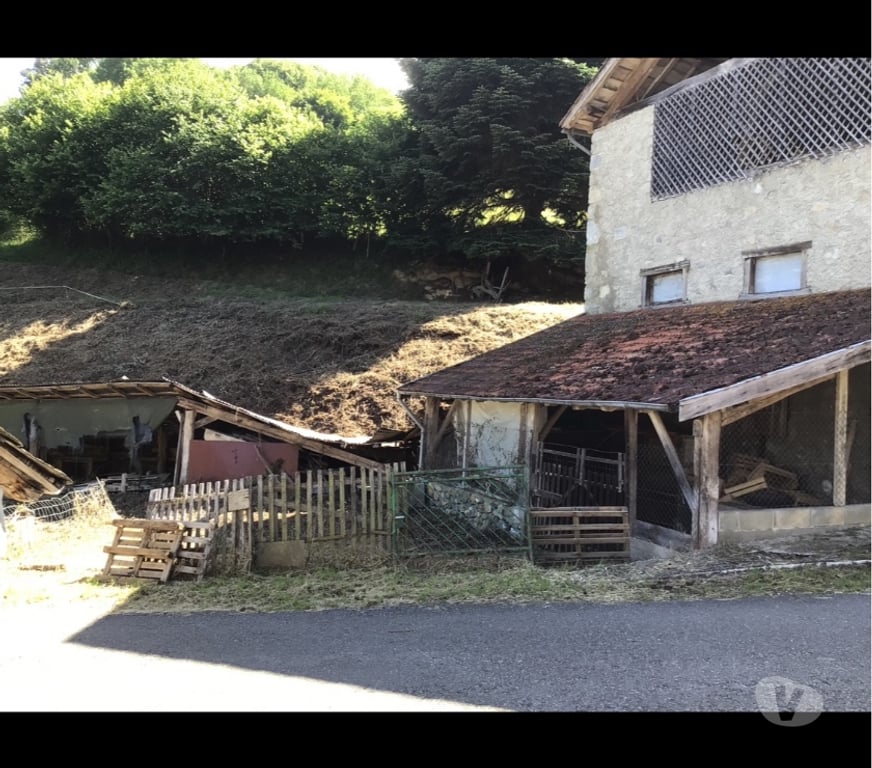 Vente Maison Ariège Moulis - 09200 - Photos Vivastreet Grande grange en pierre – 400 m² + terrain 2 366 m²
