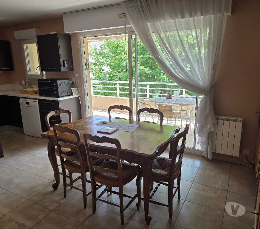 Appartements à vendre Var St Raphael - 83700 - Photos Vivastreet Vente appartement T3 St Raphaël