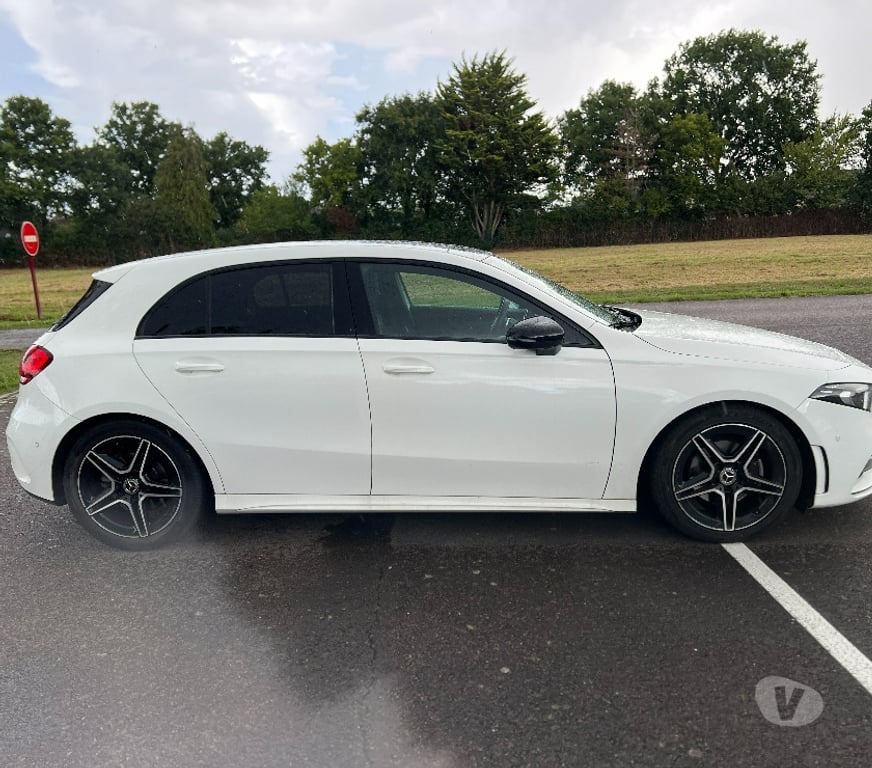 Voiture d'occasion Ille-et-Vilaine Rennes - Photos Vivastreet Mercedes Classe A 200 AMG Line 7G-DCT – Ess - 2019- T.O.