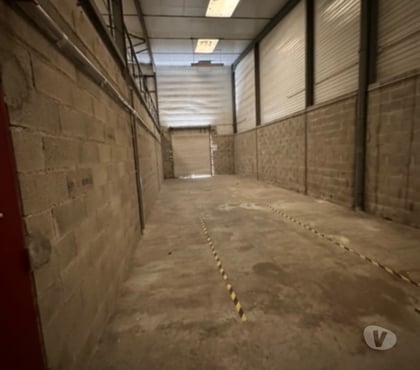 vente, location bureaux Montferrier sur Lez Hérault - Photos Vivastreet loue entrepot dans zone d activité
