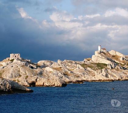 Location vacances Marseille Marseille - Photos Vivastreet Chambre d'hôtes sur l'île du Frioul ,20 mn du vieux port