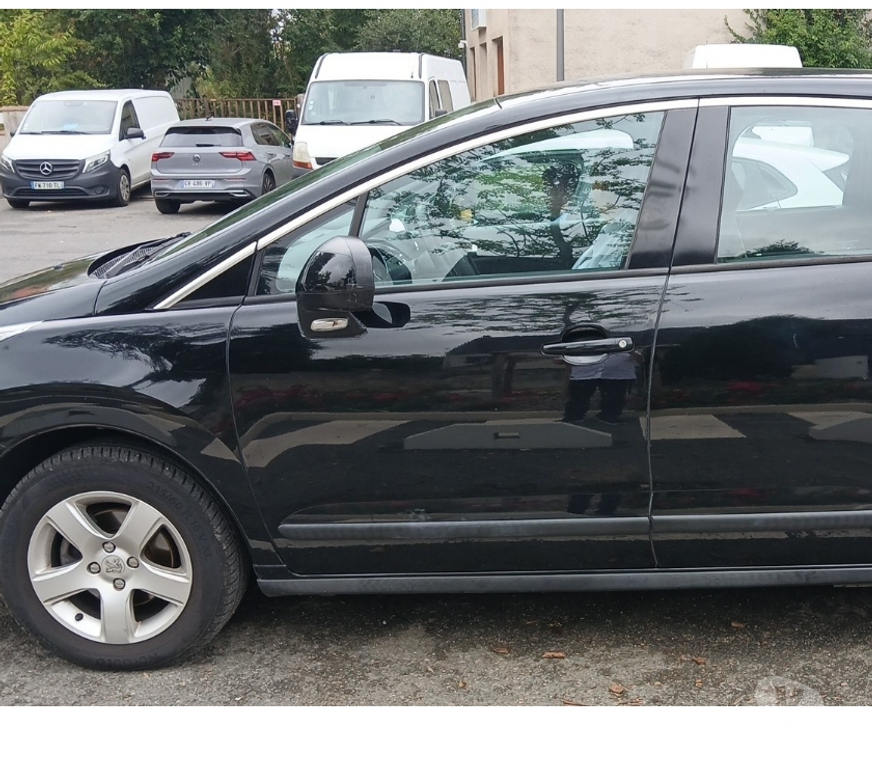 Voiture d'occasion Seine-et-Marne Bussy St Georges - 77600 - Photos Vivastreet Peugeot 3008 1.6 HDi 112ch FAP