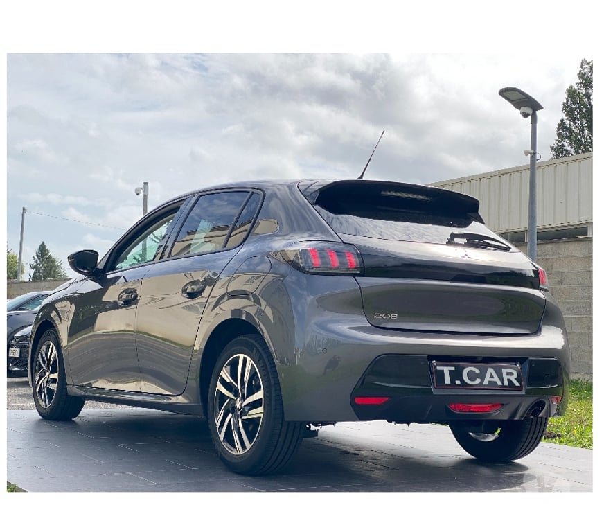 Voiture d'occasion Oise Nogent sur Oise - 60180 - Photos Vivastreet PEUGEOT 208 ALLURE 100 CH BVM6 AN 2023 15312 KM 10900E