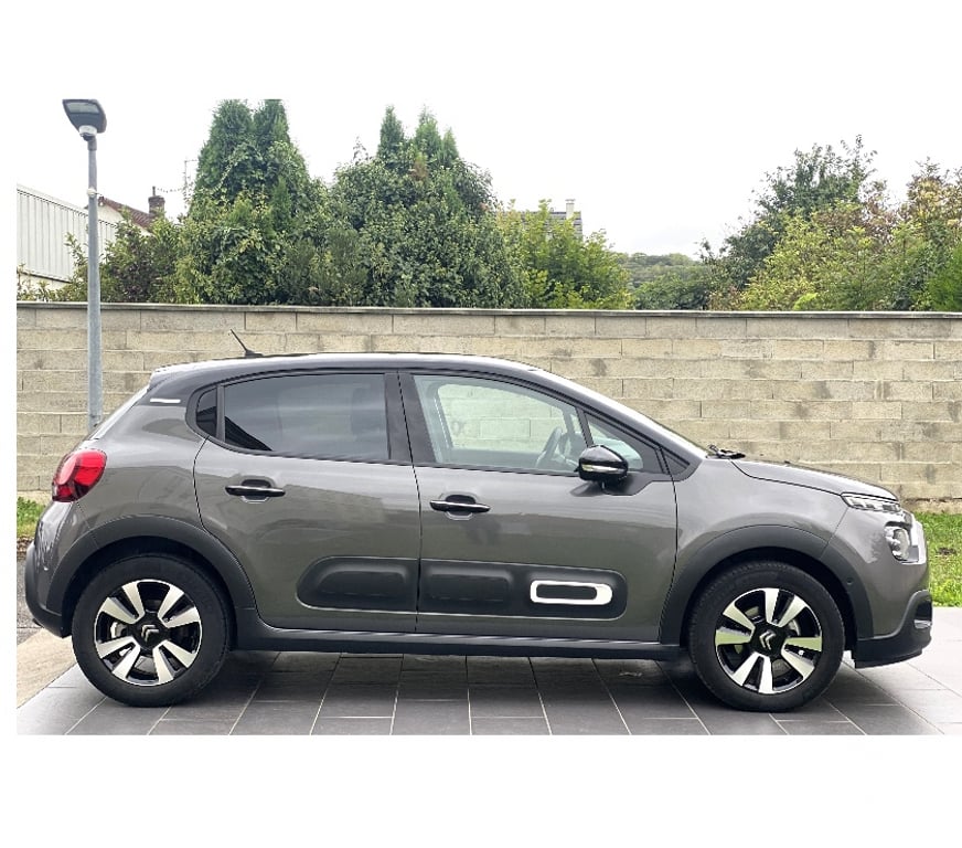Voiture d'occasion Oise Nogent sur Oise - 60180 - Photos Vivastreet CITROEN C3 SHINE 110 CH ESSENCE BOÎTE AUTO EAT6 AN 2023