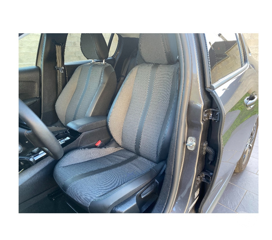 Voiture d'occasion Oise Nogent sur Oise - 60180 - Photos Vivastreet PEUGEOT 208 ALLURE 100 CH S&S BVM6 AN10 2022 27200 KM