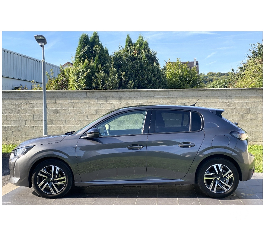 Voiture d'occasion Oise Nogent sur Oise - 60180 - Photos Vivastreet PEUGEOT 208 ALLURE 100 CH S&S BVM6 AN10 2022 27200 KM