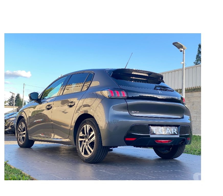 Voiture d'occasion Oise Nogent sur Oise - 60180 - Photos Vivastreet PEUGEOT 208 ALLURE 100 CH S&S BVM6 AN10 2022 27200 KM