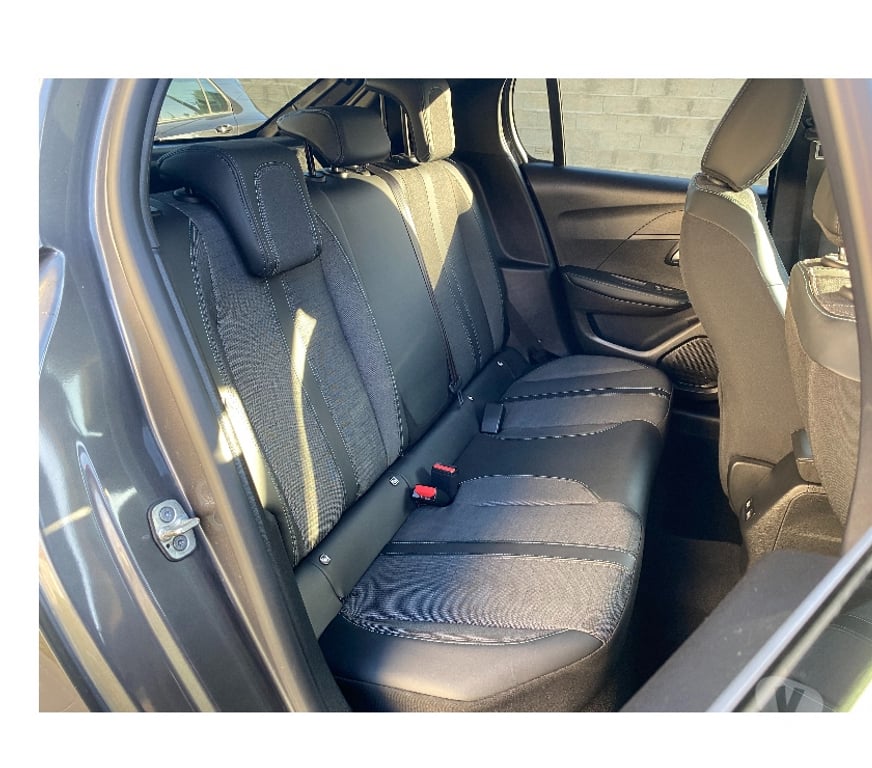 Voiture d'occasion Oise Nogent sur Oise - 60180 - Photos Vivastreet PEUGEOT 208 ALLURE 100 CH S&S BVM6 AN10 2022 27200 KM