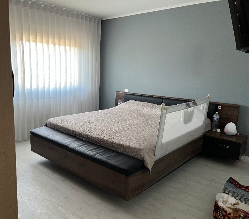 Vente Maison Meurthe-et-Moselle Thil - 54880 - Photos Vivastreet Maison familiale spacieuse avec jardin, terrasses et garage!