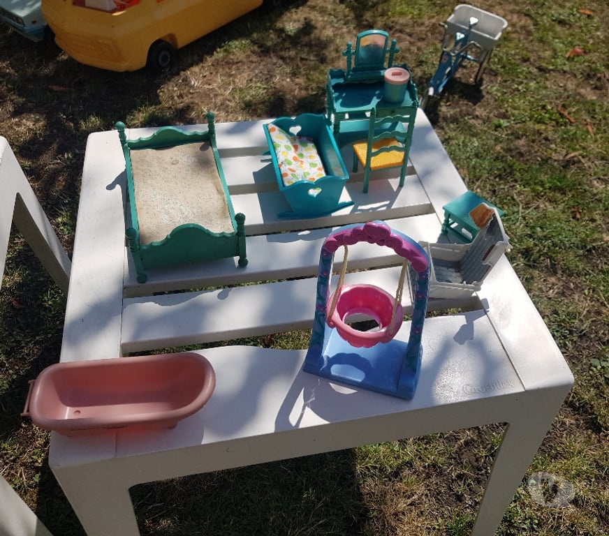 Jeux - Jouets Essonne Juvisy sur Orge - 91260 - Photos Vivastreet barbies ensemble camping car, voiture, vélo, meubles