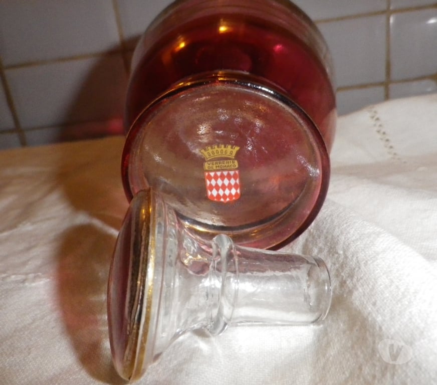 Ameublement & art de la table Yvelines Fontenay le Fleury - 78330 - Photos Vivastreet carafes vintage - Verrerie de Monaco