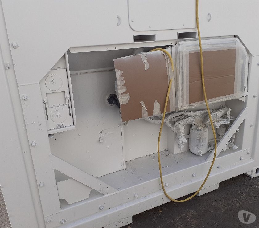 Photos Vivastreet CONTAINER pas cher 12Metres 1450€