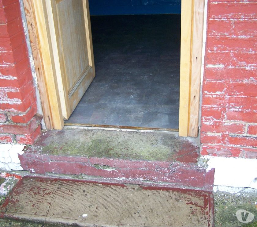 bureaux locaux Seine-Maritime Eu - 76260 - Photos Vivastreet Beau Local (1pièce) idéal stockage ou bureau 12m2 