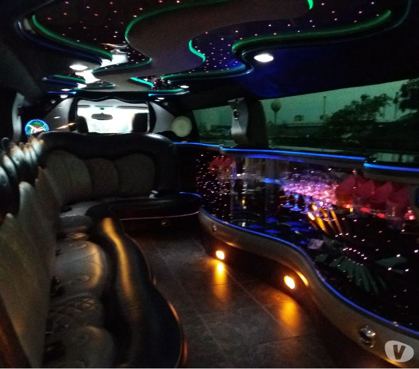 Photos Vivastreet Location limousine avec chauffeur