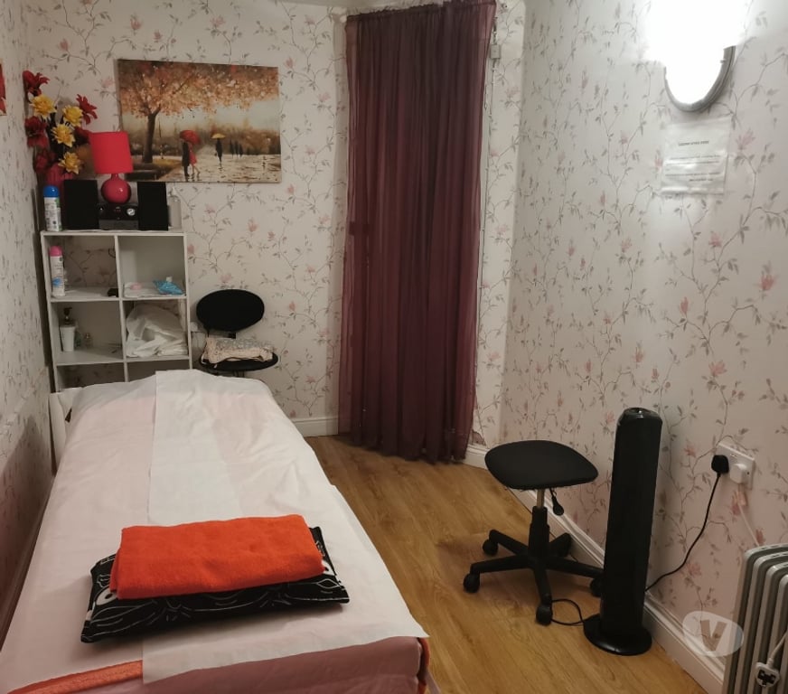 Full body massage East London Plaistow - East London - Photos for Amazing oriental massage is available in Stratford!!!!!!!