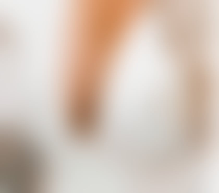 Escorts Essex Basildon - Photos for KELLY ,very very busty blonde Milf - Basildon