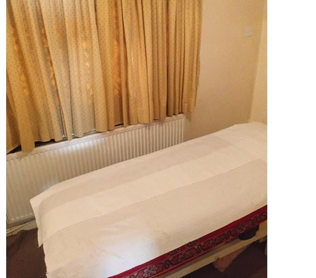 Full body massage West Midlands Walsall - Photos for Walsall Thai Massage Open 8am until 10pm Hanna and Suzy