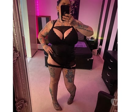 Escorts Walderslade Maidstone - Photos for ❤️ FRENCH TATTOOED MILF ❤️