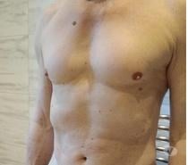 Gay escort - total bottom. Travel anywhere!