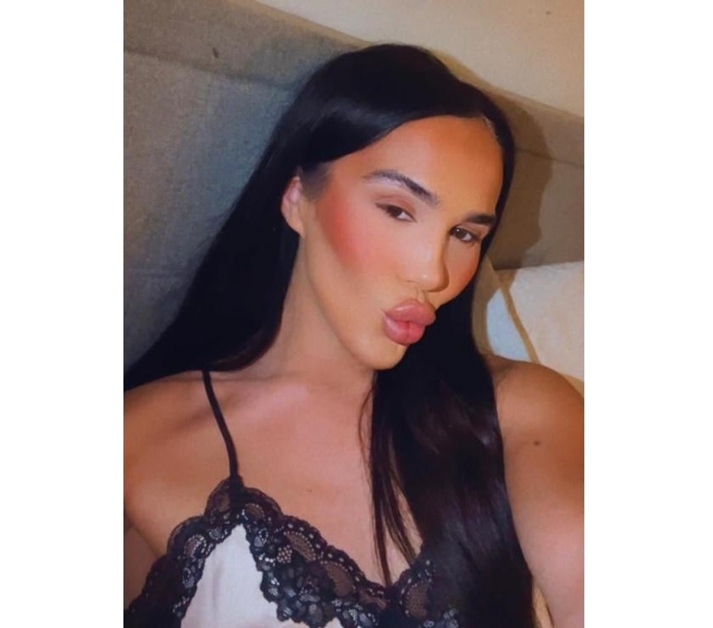 Trans Escorts Merseyside Liverpool - Photos for British trans x