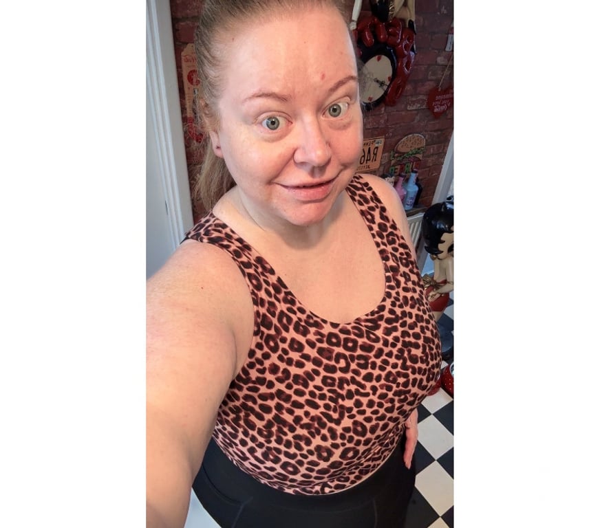 Adult Entertainment York York City Centre - York - Photos for Horny curvy naughty 40hh tits milfy ginger Sarah