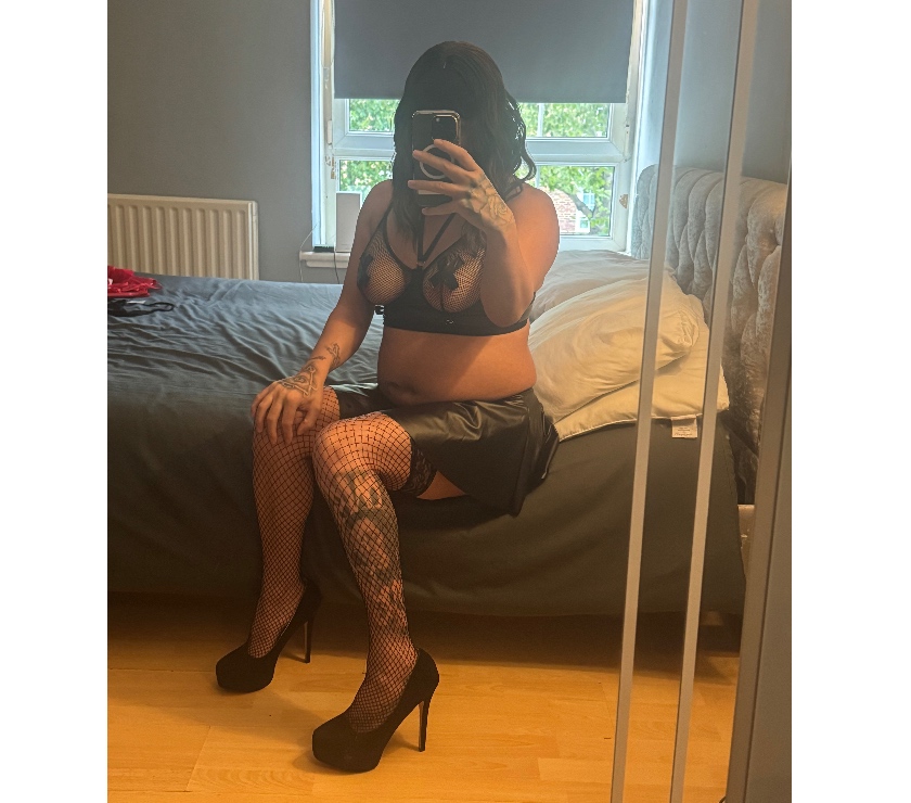 Trans Escorts Brockley South East London - Photos for ENGLISH SHE-MALE ESCORT